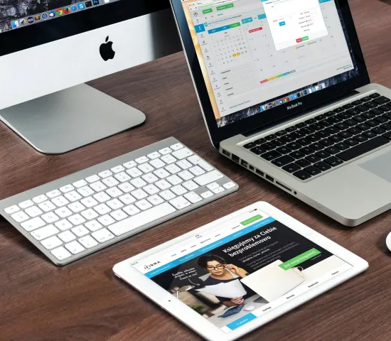 trabaja con julian romero tareas y areas de trabajo de media buyer